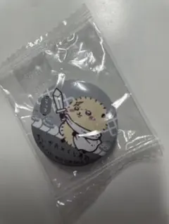 ちいかわ くら寿司コラボ 缶バッジ ラッコ