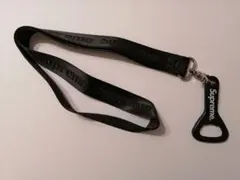 Supreme Lanyard Red Black ランヤード 黒 Supreme Lanyard Red Black ランヤード 黒 - メルカリ