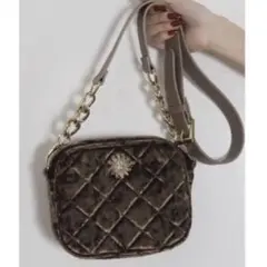 EVRIS エブリス ベロアキルティングBAG ブラウン　茶　ショルダーバッグのサムネイル