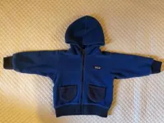 パタゴニア　フリースパーカー　12-18m