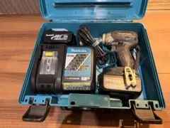 Item thumbnail for item 8af35117-225b-4862-ad77-8423bffc0f8f