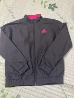 adidas 130cm 上着　アウター