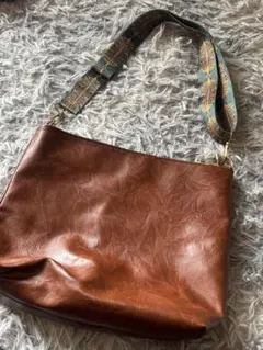 ボヘミアンショルダー/肩掛け・斜め掛け可能PUレザー/ヴィンテージバッグ