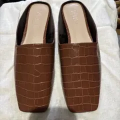 ZARA ブラウン クロコダイル風ミュール