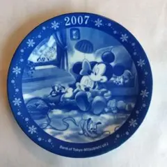 ミッキーマウスと仲間たちのイヤープレート2007年　箱付き　ディズニー　ノリタケ