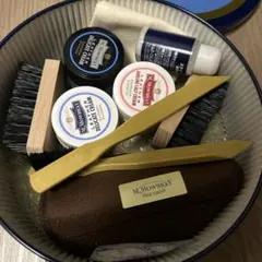M. Mowbray(モゥブレィ)シューケアキット