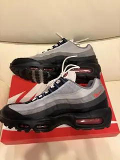 ☆NIKEエアマックス95 ブラック/トラック レッド-アンスラサイト28㎝☆