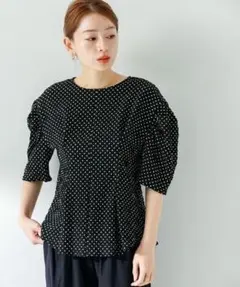 極美品✨　ブラック❤️　サニーレーベル　ふくれドットタックブラウス