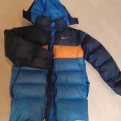 Nike KIDS145 フード付きダウンコート
