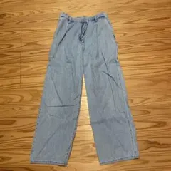 ユニクロ　ドレープデニムタックパンツ