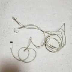 コードイヤホン　白　ジャンク品