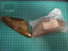 ヤマハ　ジョグ用ウインカーレンズ左右　3KJ-83312-00 KOITOのサムネイル