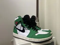 NIKE Air Jordan 1 High OG Lucky Greenのサムネイル