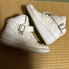 Item thumbnail for item 8258bd9c-8a1c-4397-b62d-059eec568394