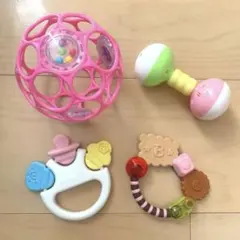 おもちゃまとめ売り★オーボール 歯固め 鈴が鳴る手持ちおもちゃ ４点セット