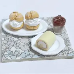 ミニチュアフード シュークリーム ロールケーキ アイスカフェラテ セット