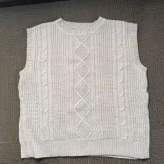 GRL ベージュ ケーブル編み ニットベスト