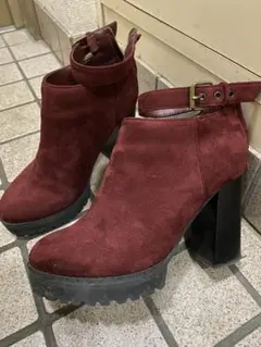 ショートブーツ　スナイデルSNIDEL赤ベロアブーツ　ブーティ　Ꮇサイズ