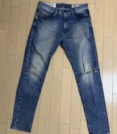 DIESEL ダメージ加工 ストレートデニム