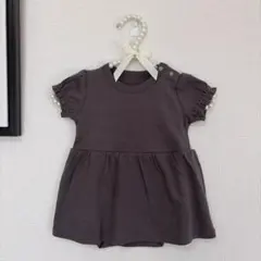 新品未使用 ベビー服 ワンピース風 ロンパース 70 チャコールグレー 綿100