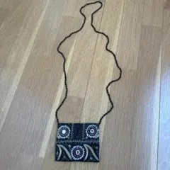 MOYNA　ビーズミニバッグ