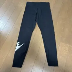 Item thumbnail for item f3a9430c-e8b7-4c78-8a1d-f9f159d8c296