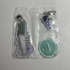 SEVENTEEN THE8 アクスタ HOLIDAY カプセルトイ ジュン