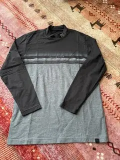 TRAVISMATHEW ストライプ 長袖モックネックシャツ　Ｌサイズ