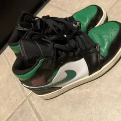 Nike Air Jordan 1 緑/黒/白 スニーカー