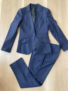 パンツスーツ　ネイビー　セットアップ　フォーマル