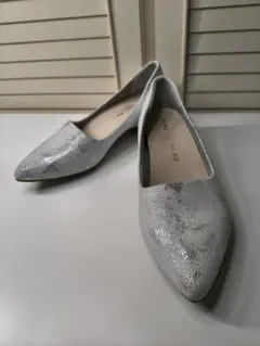 【美品】cava cava（サヴァサヴァ）フラットパンプス24㎝のサムネイル
