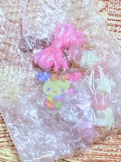 サンリオキャラクター 星屑ベイビーボトル　 シークレットストラップ　ウサハナ