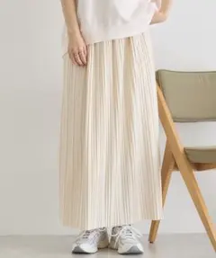 AMERICAN HOLIC プリーツロングスカート アイボリー Mのサムネイル