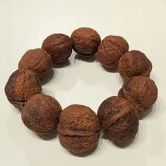 【希少・極美包浆】鉄核桃 遊びクルミ 「草莓大福」 念珠 約31mm 132g 2026年最新】#鉄核桃の人気アイテム - メルカリ