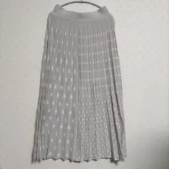 l’armoire de luxe ライトグレー ドット柄 ニットロングスカート