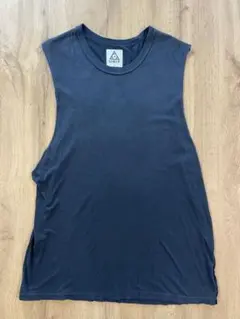 UNIF タンクトップ ブラックのサムネイル
