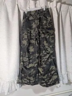 non-hedge カモフラージュカーゴパンツ　レディース