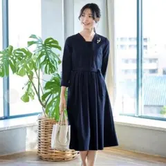 ティアクラッセ　ナローVネックワンピース　ダブルクロス　スタイルアップ　15AR