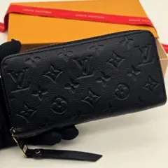 ルイヴィトン 長財布 アンプラント ジッピーウォレット 新型 ブラック A130