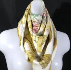 HERMES エルメス　大判スカーフ　カレ90　 D418