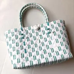 Item thumbnail for item 8a545453-699e-499f-aab9-4b0396b00500