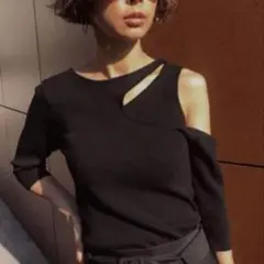 Ameri VINTAGE SLIP NECK KNIT ブラックのサムネイル