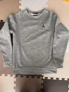 JORDAN トレーナー