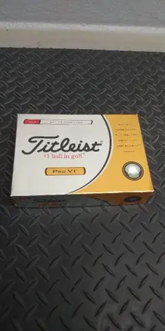 Titleist PRO V1 ゴルフボールのサムネイル