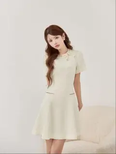 GINZA COUTURE淡いクリーム色のショートスリーブドレス