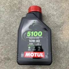 MOTUL 5100 10W-40 4T エンジンオイル 1Lのサムネイル