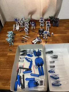 ガンダム 食玩 アサルトキングダム、ユニバーサルユニット78体 大量