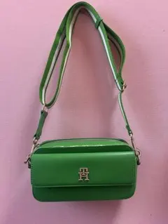 TOMMY HILFIGER ショルダーバッグ グリーンのサムネイル