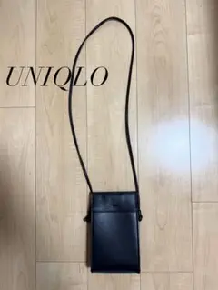 UNIQLO レザータッチミニツールショルダーバッグ
