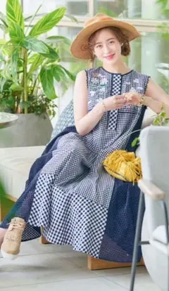 Chesty チェスティ「刺繍テントラインワンピース」チェック